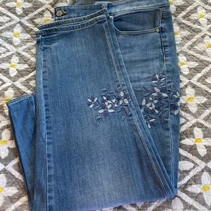 Talbots flawless Girlfriend jeans . Flowers design embroidered on the jeans .